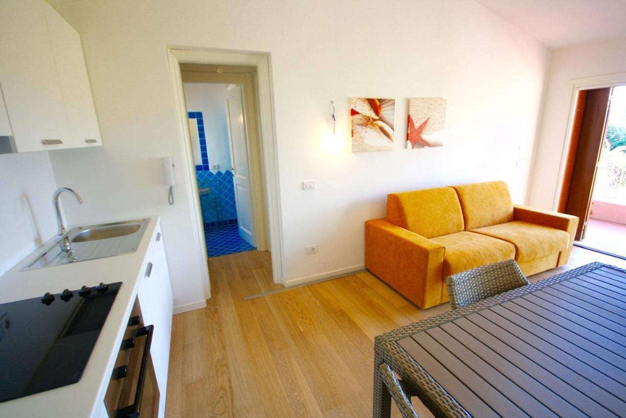 Residenze Dei Fiori Villa Porto Rotondo Kamer foto