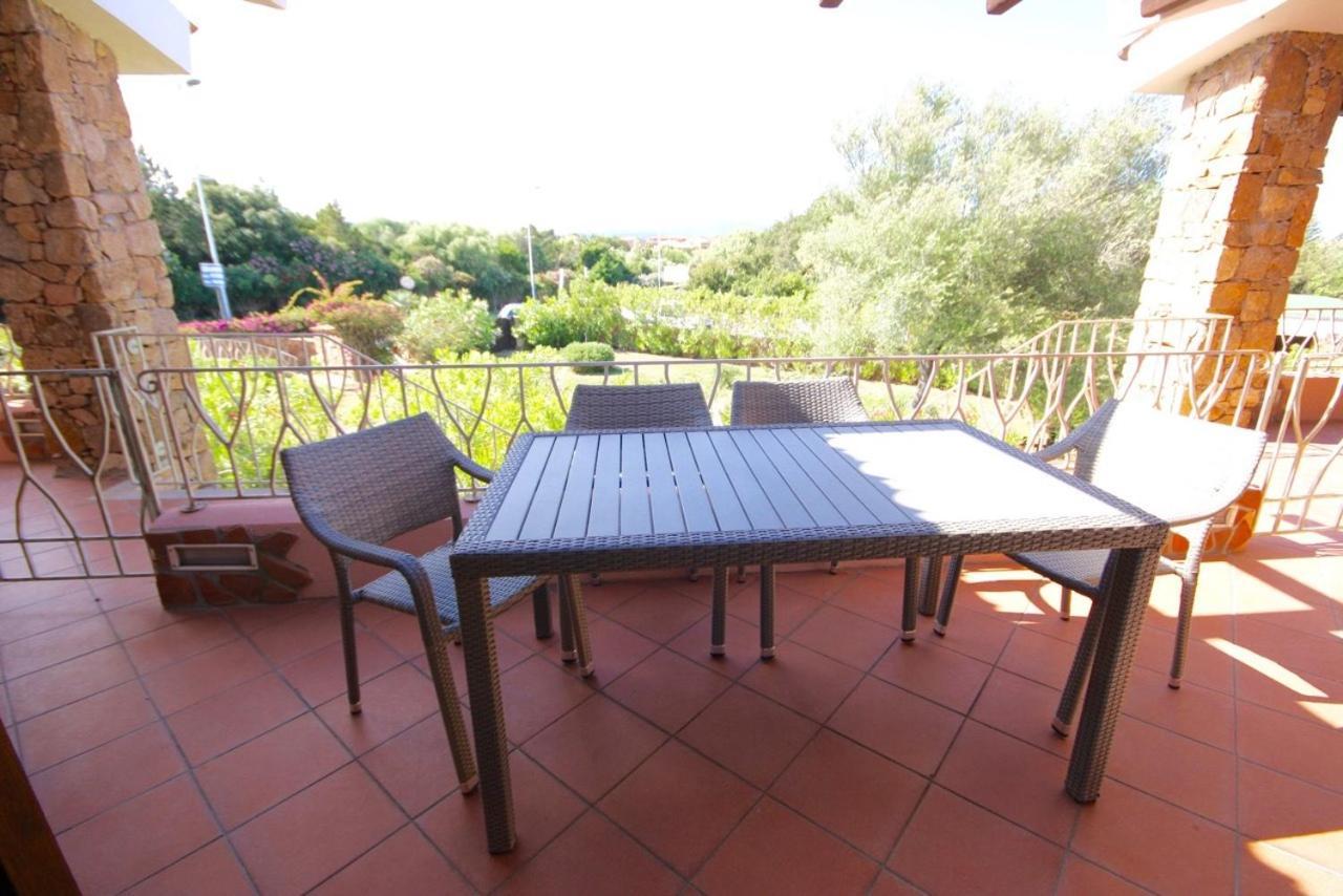 Residenze Dei Fiori Villa Porto Rotondo Kamer foto