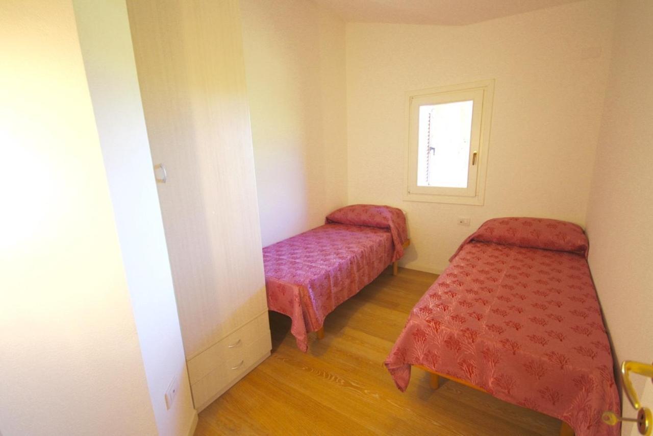 Residenze Dei Fiori Villa Porto Rotondo Kamer foto